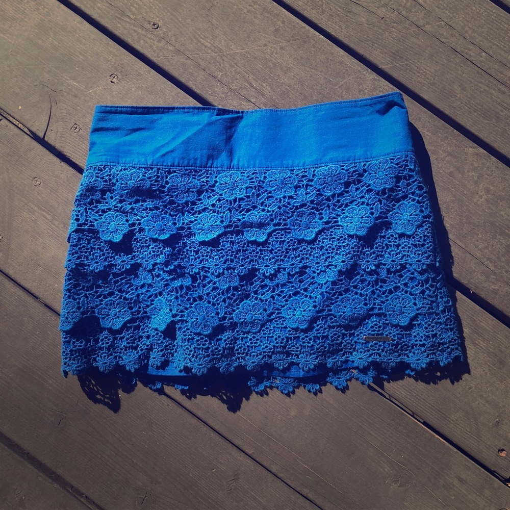 A&F Lace Skirt